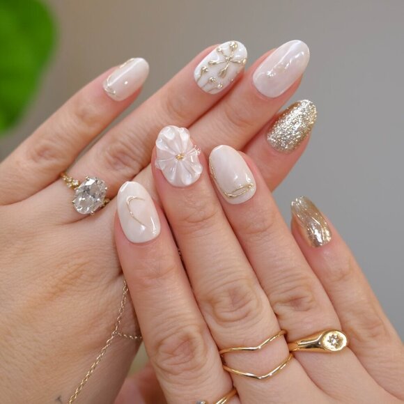 tipsy | Handmade Press On Nails | Squoval Short | Ivory Luxe | Off-White - Picture 8 of 14